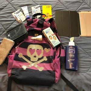 Niveas sparkles bags Skull Bundle most NEW NIP NIB